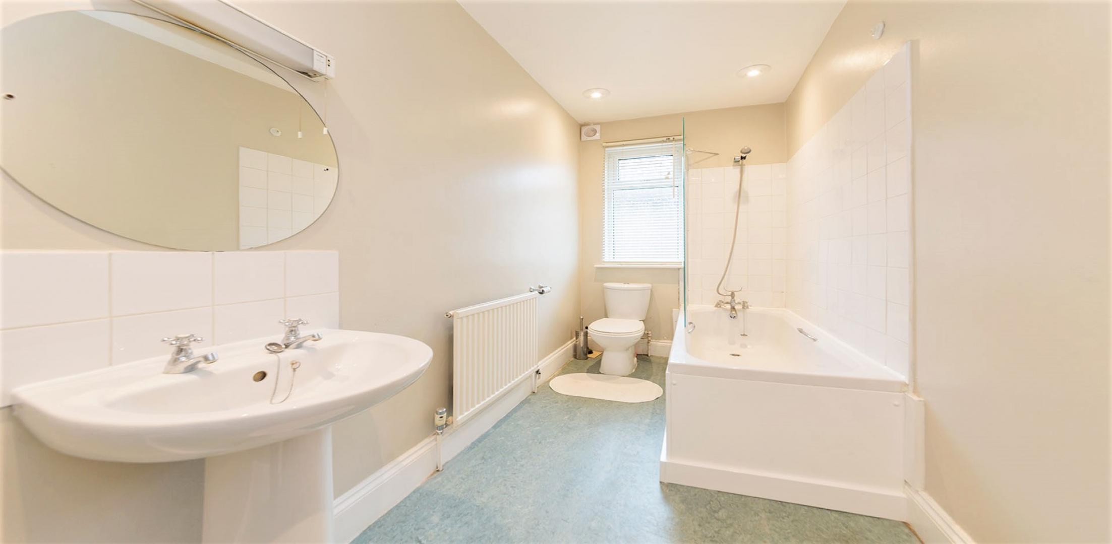 			2 Bedroom, 1 bath, 1 reception Flat			 Parsifal Road, West Hampstead